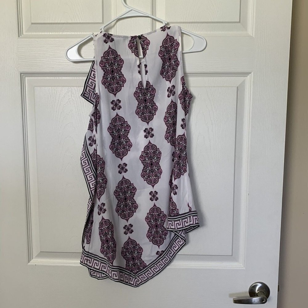 White House Black Market XS Petites Pink White Sleeveless Asymmetrical Top - Picture 4 of 8